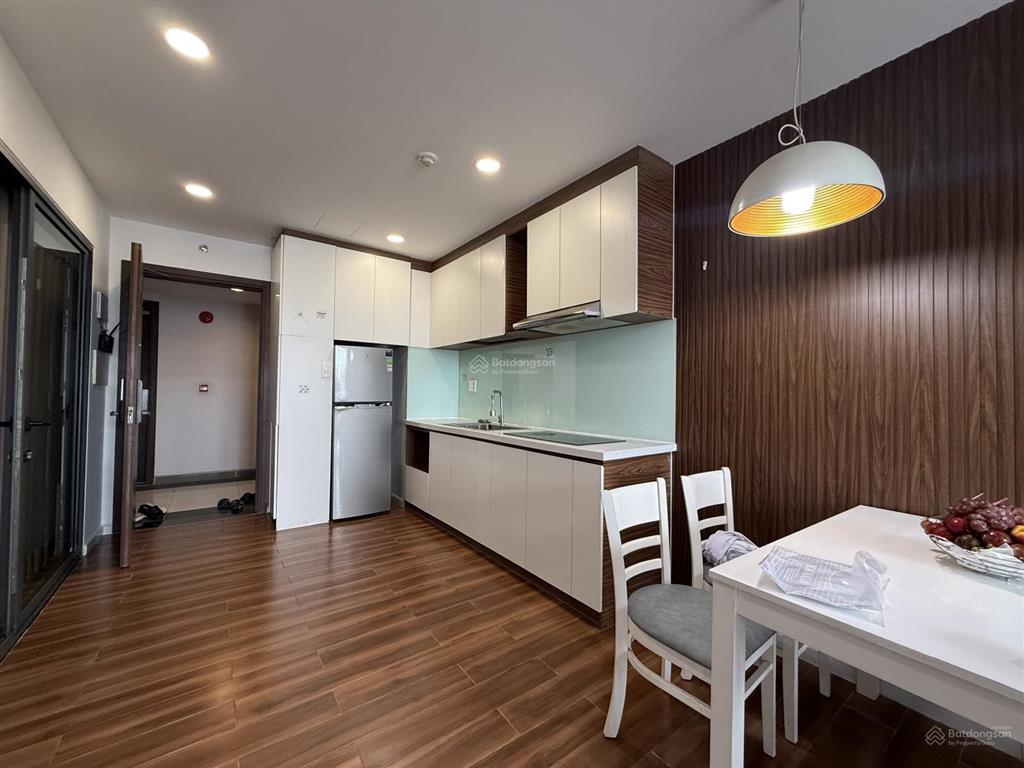 Cho thuê căn hộ golden mansion  novaland đủ nội thất 1 phòng ngủ riêng 55m² có slot xe hơi