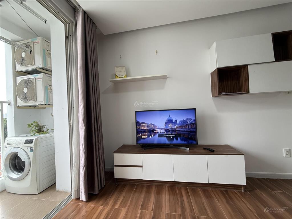 Cho thuê căn hộ golden mansion  novaland đủ nội thất 1 phòng ngủ riêng 55m² có slot xe hơi