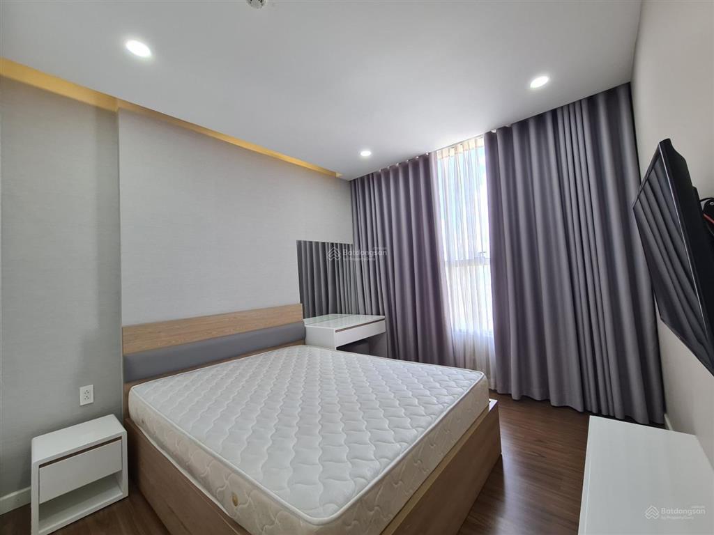 Cho thuê căn hộ garden gate  novaland 2 phòng ngủ 2wc 16.5 triệu sát công viên gia định 0932 622 ***