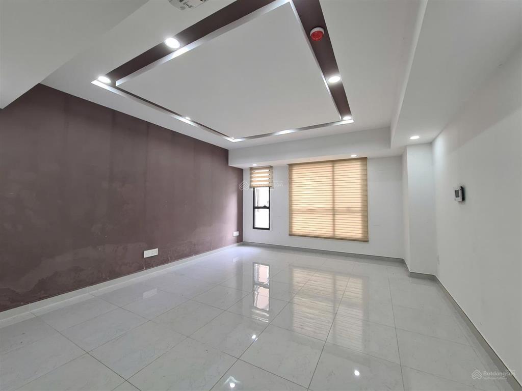 Căn hộ officetel 1 phòng 1 wc studio ở hoặc làm việc orchard garden  novaland 36m2 gần sân bay tsn