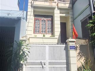 Cho thuê nhà phố 266/ hoàng hoa thám 3 phòng ngủ 4x16 có hầm xe hơi hẻm 2 xe tránh cách t3 200m2