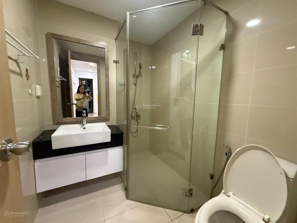 Hot! 11 triêuh/tháng 1phòng ngủ 1wc full nội thất view đông 40m2 ở ngay botanica premier  novaland