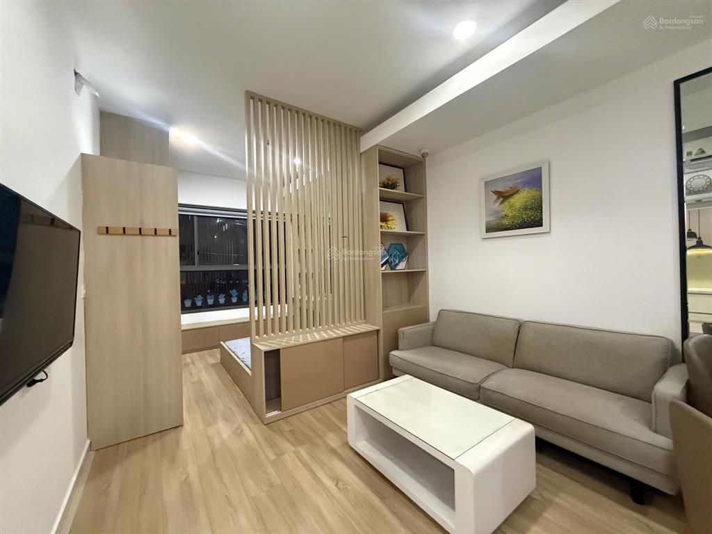 Hot! 11 triêuh/tháng 1phòng ngủ 1wc full nội thất view đông 40m2 ở ngay botanica premier  novaland