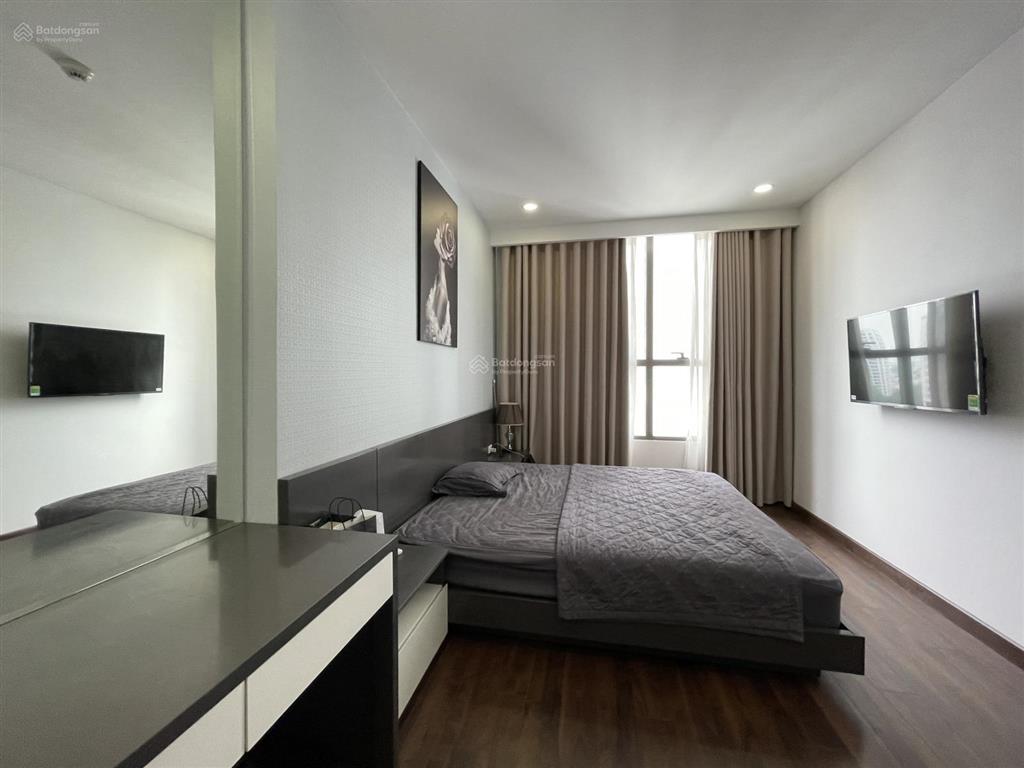 Căn hộ có slot xe hơi orchard parkview  novaland 16.5triệu/tháng full nội thất tầng cao 2phòng 2wc