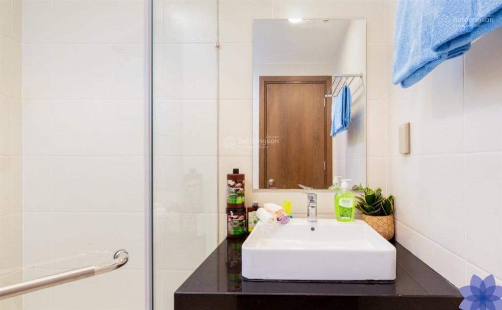 16 triệu/th cho thuê căn hộ golden mansion  novaland 2phòng ngủ 2wc view nam tầng trung 0932 622 ***