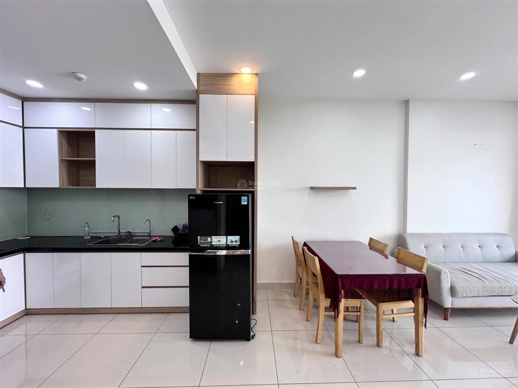 Chỉ 14 triệu/th 2 phòng ngủ 1wc full nội thất toà golden mansion  novaland tầng cao view nam đẹp