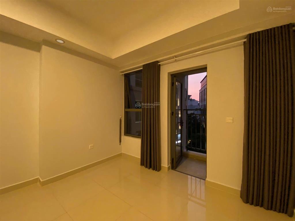 (9 triệu/tháng). cho thuê căn hộ trống ở, làm văn phòng orchard garden  novaland 36m2 gần sân bay