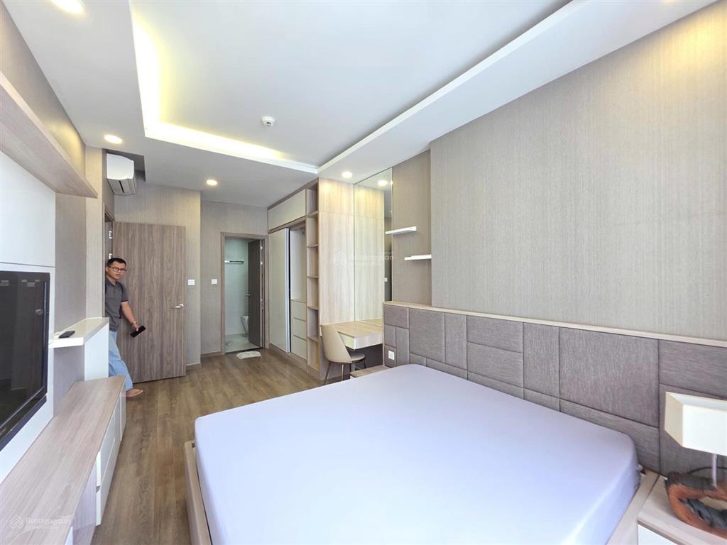 Giá 4,48 tỷ 2 phòng ngủ 1 wc 57m2 the botanica novaland full nội thất có sẵn hđ thuê tầng trung