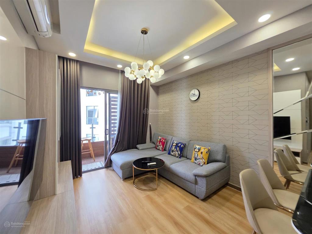 Giá 4,48 tỷ 2 phòng ngủ 1 wc 57m2 the botanica novaland full nội thất có sẵn hđ thuê tầng trung