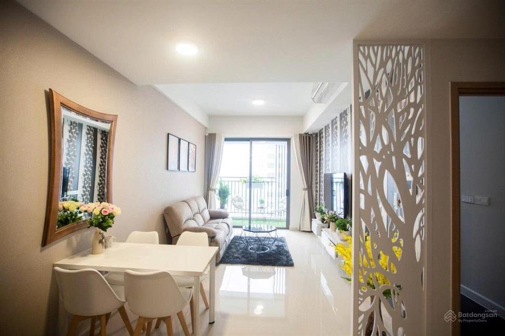 Giá hot!! 5.4tỷ 2pn 2wc golden mansion  novaland 69m2 tháp gm3 có nội thất view công viên gia định