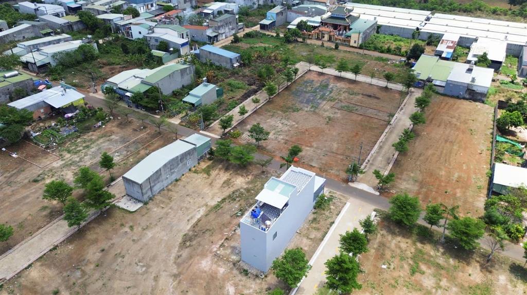 Bán đất 100m2 mặt tiền buôn bán tây hòa 15 ngay kcn bàu xéo và vành đai 4, chỉ 1,4 tỷ tl