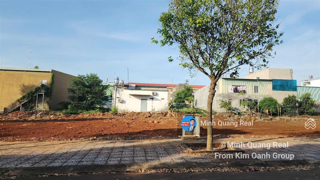 Bán đất nền biệt thư 12x24m khu đô thị trung tâm thị trấn dầu giây, ngay ngã tư dầu giây, ql.1a