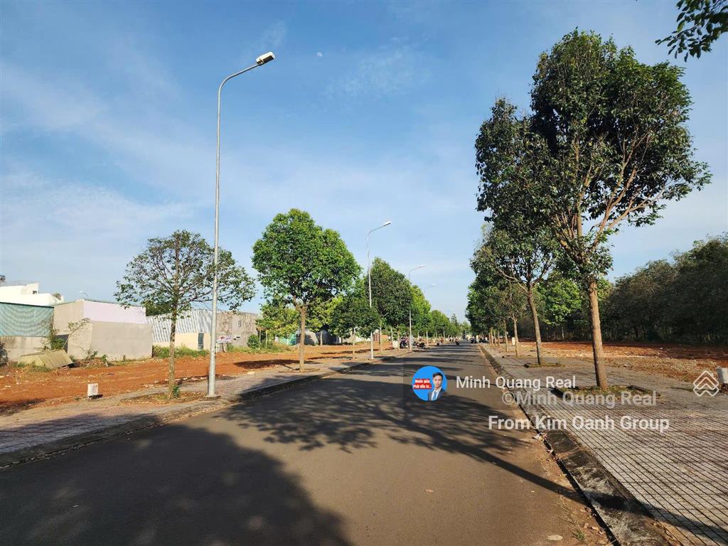 Bán đất nền biệt thư 12x24m khu đô thị trung tâm thị trấn dầu giây, ngay ngã tư dầu giây, ql.1a