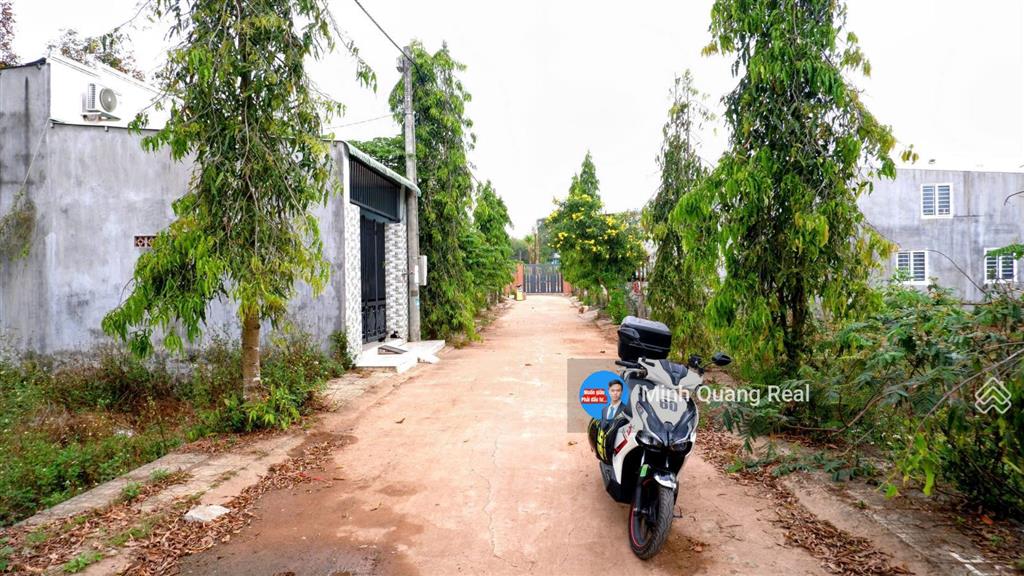 Ngộp bank 117m2, cách đường đồi 61 100m, trung tâm xã đồi 61, chỉ 780 triệu