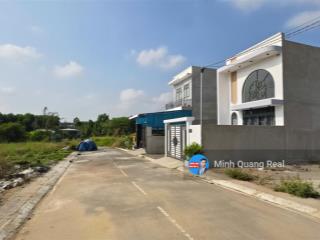 Bán nền thổ cư 110m2 siêu rẻ, đường nhựa 8m ngay ca xã an viễn và đt 777, đối diện tổng kho 620ha