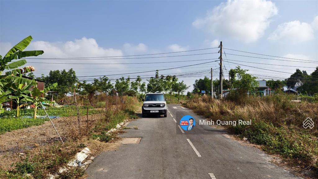 Bán nền thổ cư 110m2 siêu rẻ, đường nhựa 8m ngay ca xã an viễn và đt 777, đối diện tổng kho 620ha