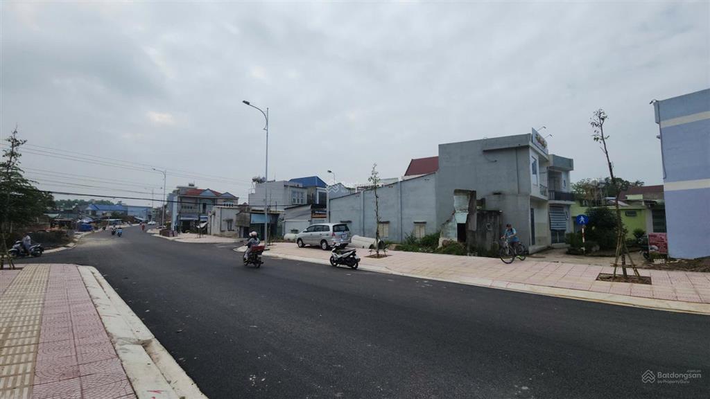 Cực hiếm! góc 3 mt nguyễn huệ, trung tâm p. trảng bom, ngay chợ, trường, quốc lộ 1a và kcn bàu xéo