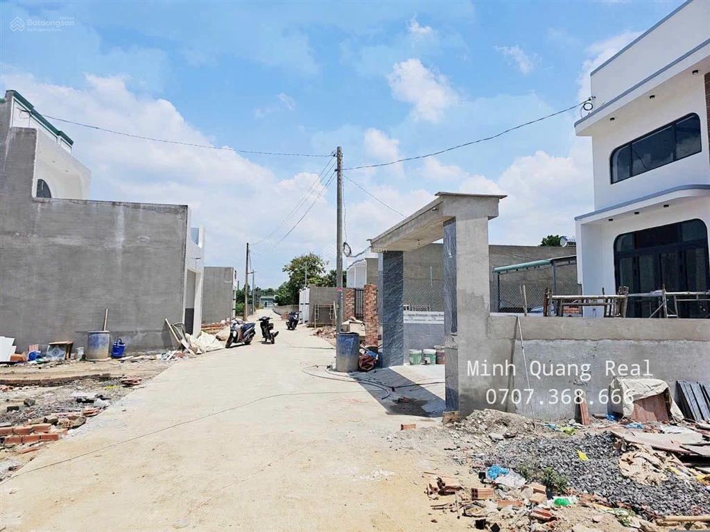 Bán gấp lô đất 100m2, full thổ cư, sát nhựa chính, p. trảng bom, tp đồng nai, giá 900 triệu