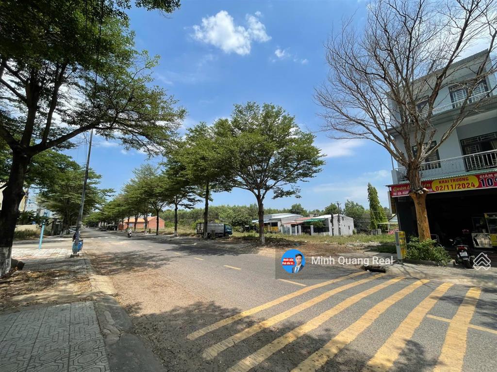 Bán đất mặt tiền an dương vương kđt gold hill, ngay sân golf đồng nai, tt. trảng bom, chỉ 2,3 tỷ