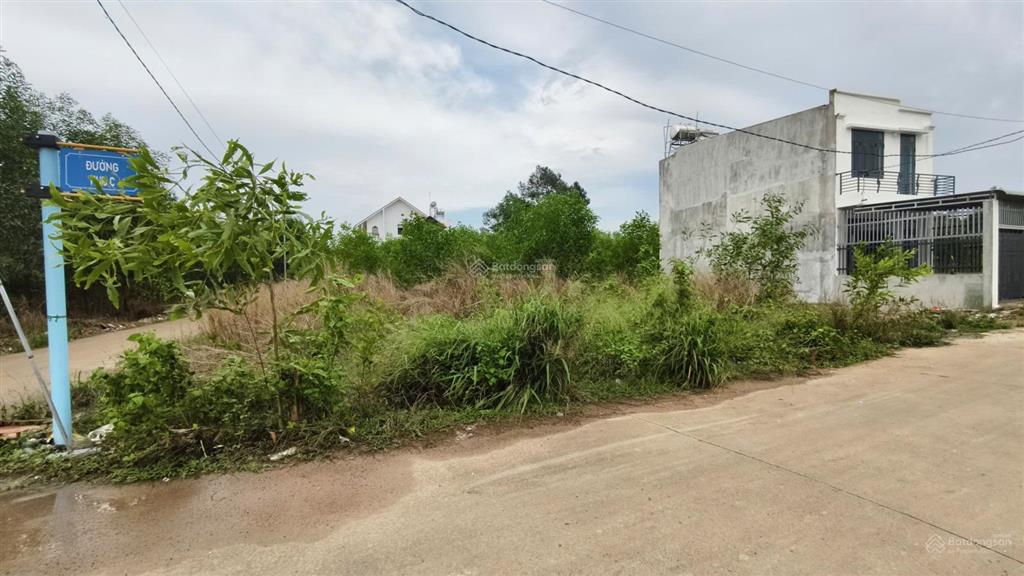 Bán lô góc 105m2 đối diện siêu dự án 350ha, tổng kho miền đông, ngay đt 777, kcn bàu xéo