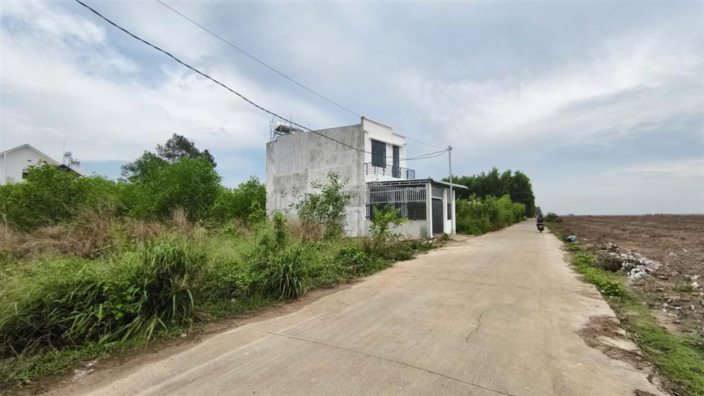 Bán lô góc 105m2 đối diện siêu dự án 350ha, tổng kho miền đông, ngay đt 777, kcn bàu xéo
