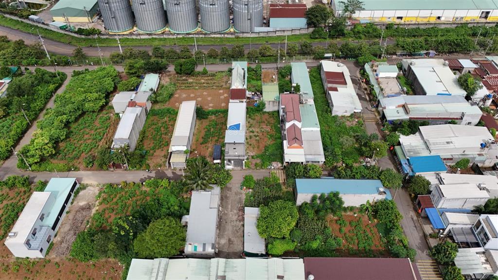 Bán đất thổ cư 100m2 ngay kcn bàu xéo và nút giao vành đai 4, chỉ 950tr/nền