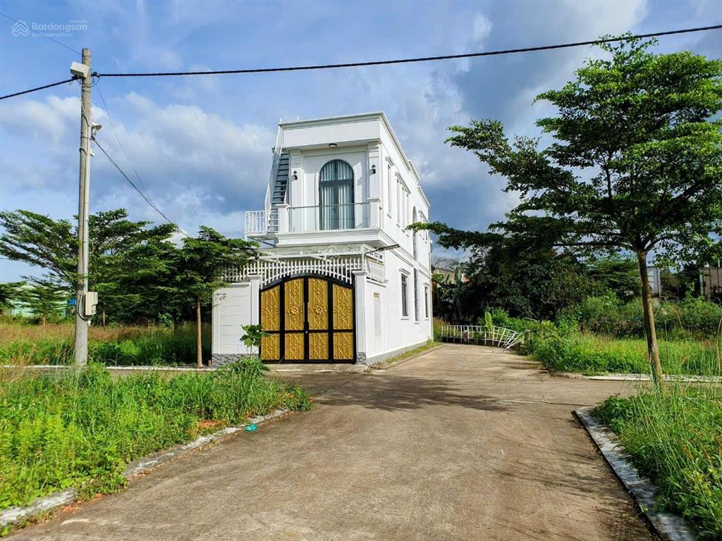 Đất đẹp đầu tư, 139m2 thổ cư, ngay nguyễn hoàng và vành đai 4, chỉ 820 triệu