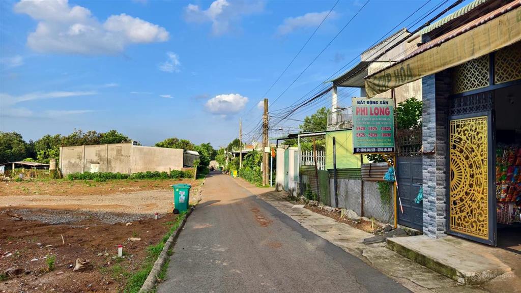 Nền thổ cư, đối diện trường học, ngay nút giao vành đai 4 và kcn bàu xéo