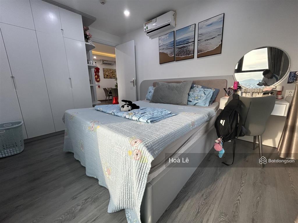 Bán căn 3 ngủ đầy đủ nội thất đẹp