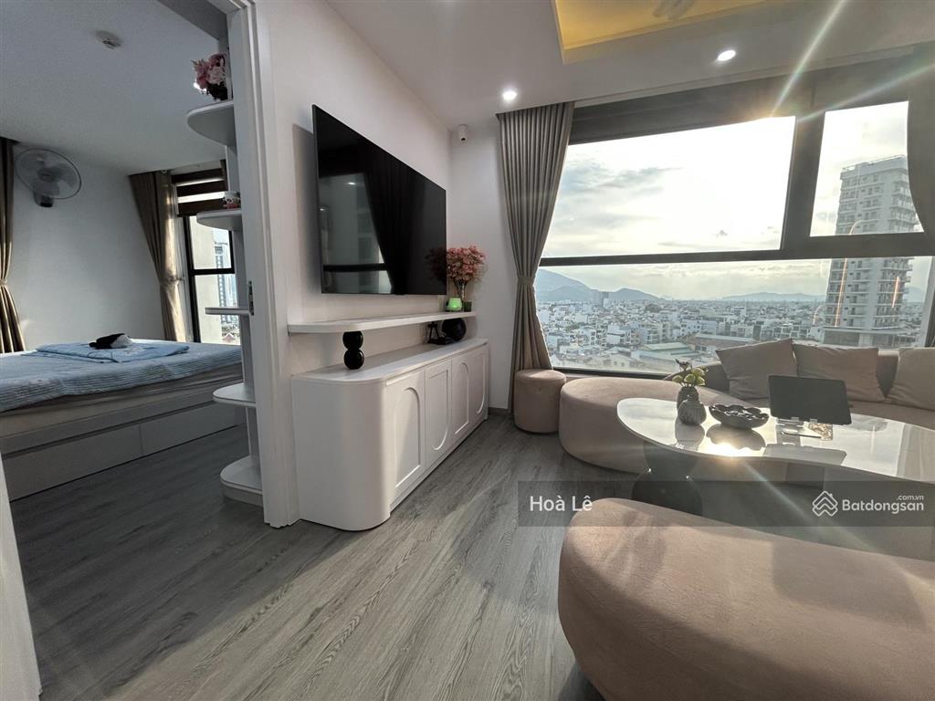 Bán căn 3 ngủ đầy đủ nội thất đẹp