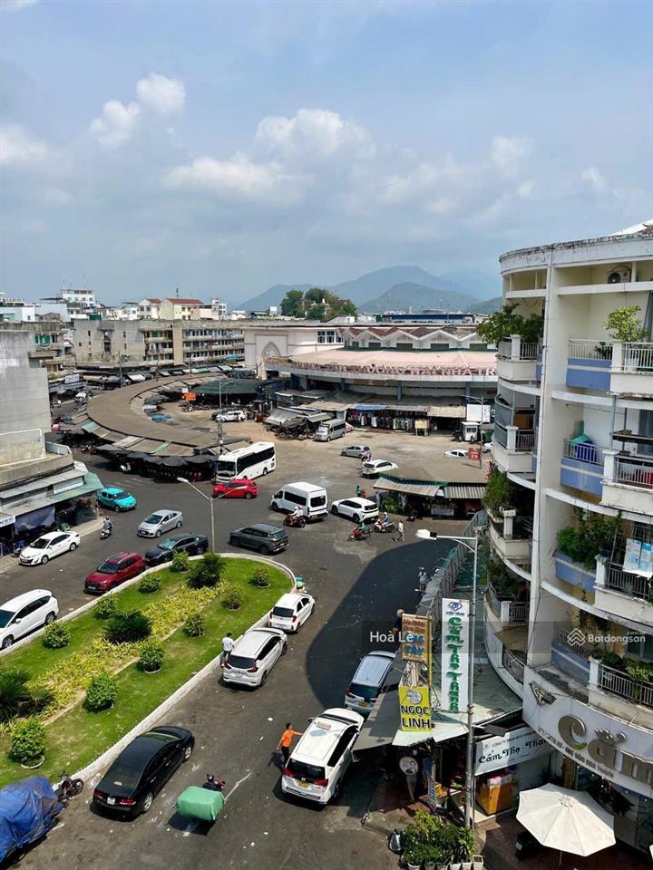 Căn hộ sổ đỏ lâu dài trung tâm thành phố nha trang, tận 108m2 mà giá có 3,8 tỷ