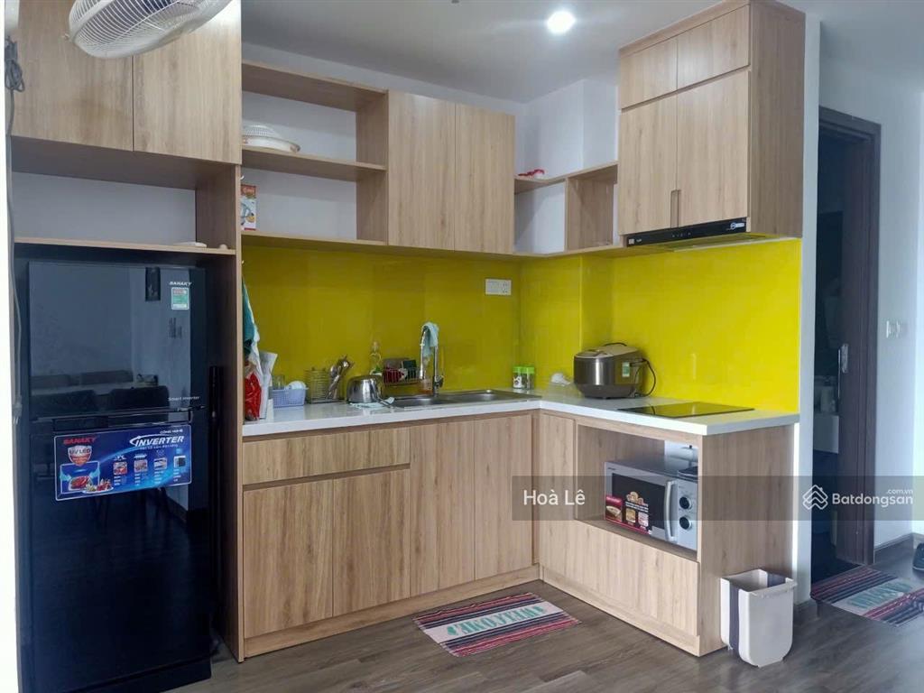Bán căn 2pn tầng cao view đẹp đầy đủ nội thất
