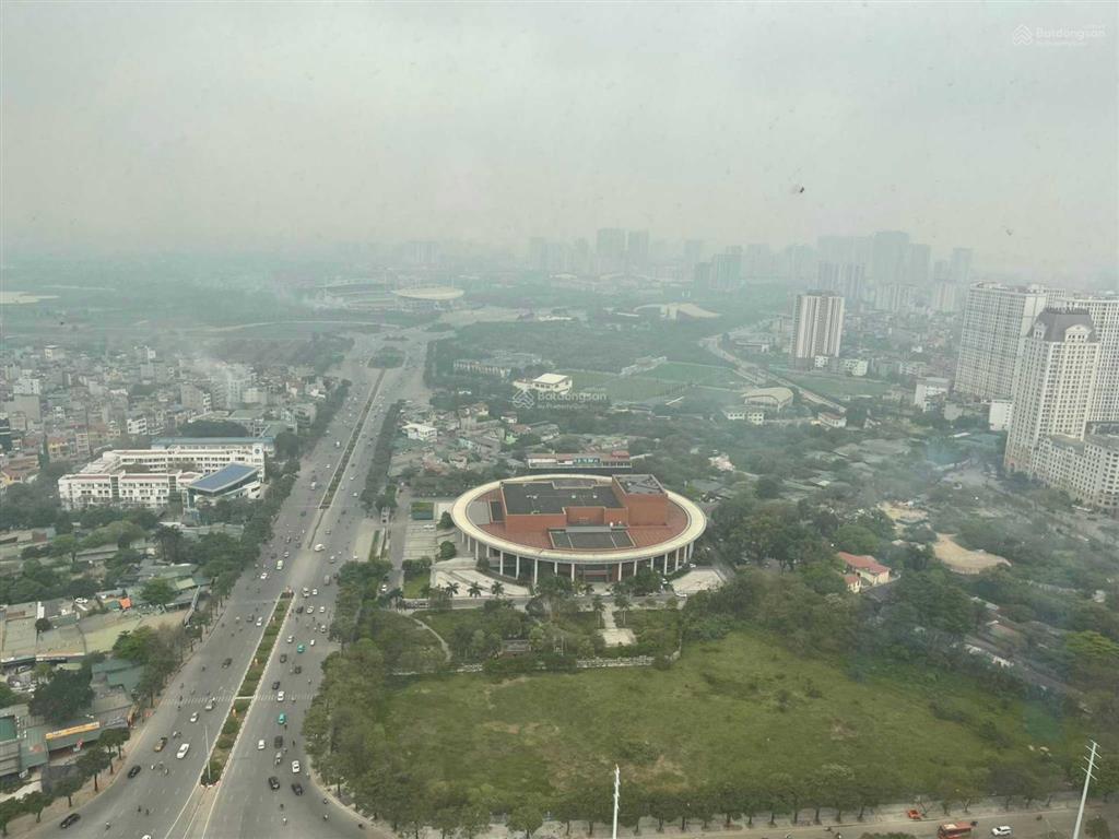 Chính chủ cần bán căn góc 3 ngủ toà a full nội thất cao cấp, tầng cao view thành phố