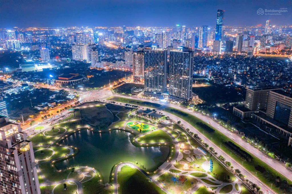 Penthouse 776m2 có bể bơi riêng giai đoạn 2, view hồ công viên, svđ mỹ đình