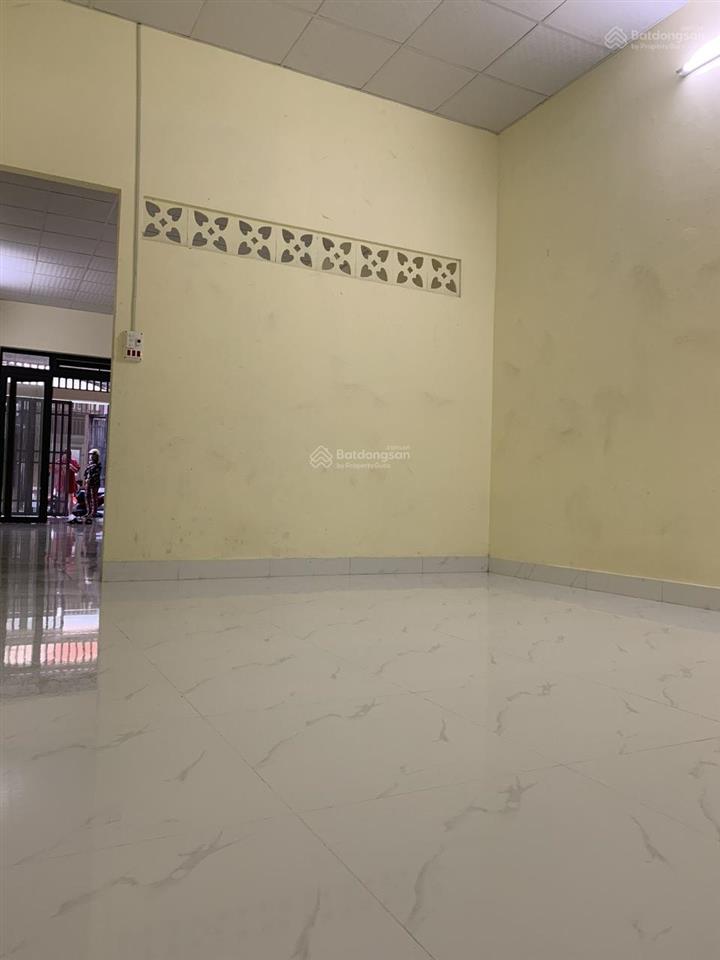 Cho thuê nhà nguyên căn đường hoàng hoa thám gần ga t3 vào sân bay