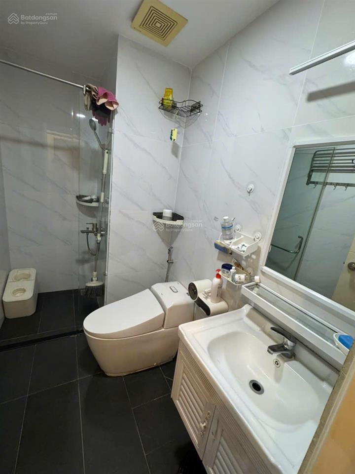 Bán căn hộ chung cư carillon đường trần văn danh gần ga t3 vào sân bay