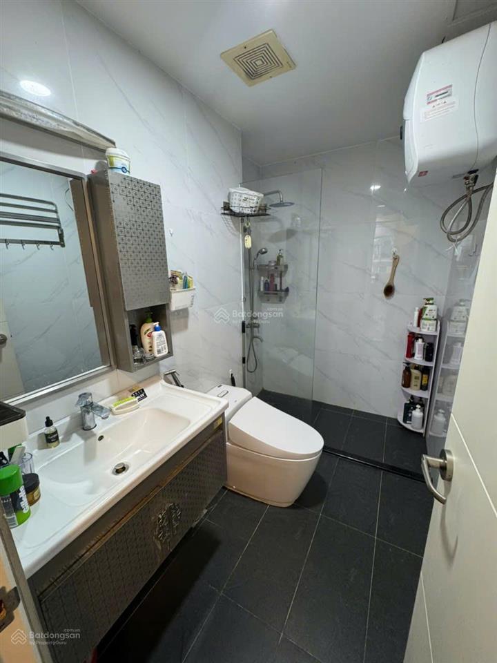 Bán căn hộ chung cư carillon đường trần văn danh gần ga t3 vào sân bay