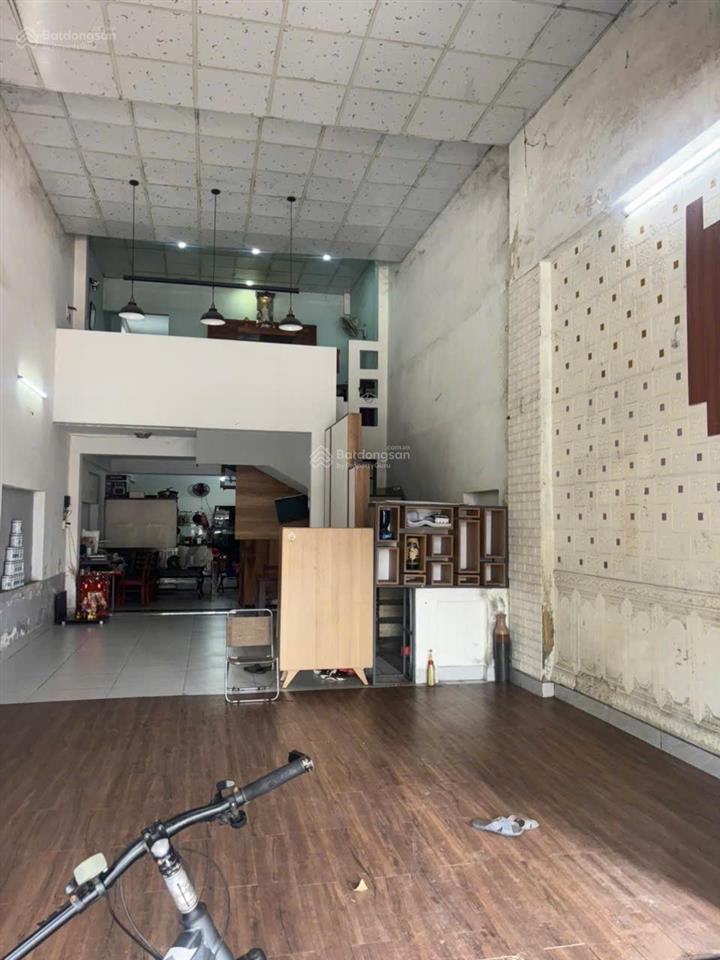 Cần bán gấp 1 căn nhà gác lửng đẹp, vị trí kinh doanh