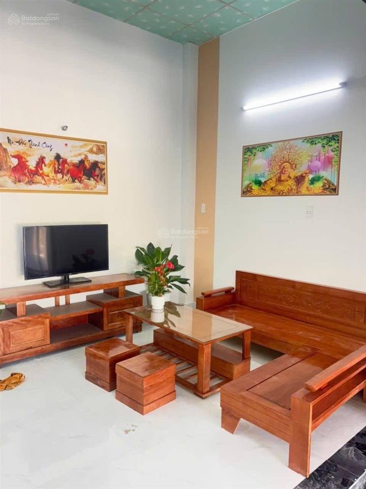 Cần bán nhanh 1 căn nhà móng 2 tầng đường cổ mân cúc 4