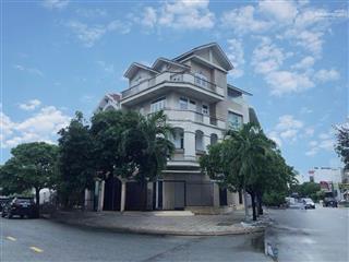 Cho thuê vp căn góc 6,5x20m, 1 trệt 3 lầu 8 phòng, ngay cầu sài gòn, an phú, quận 2.