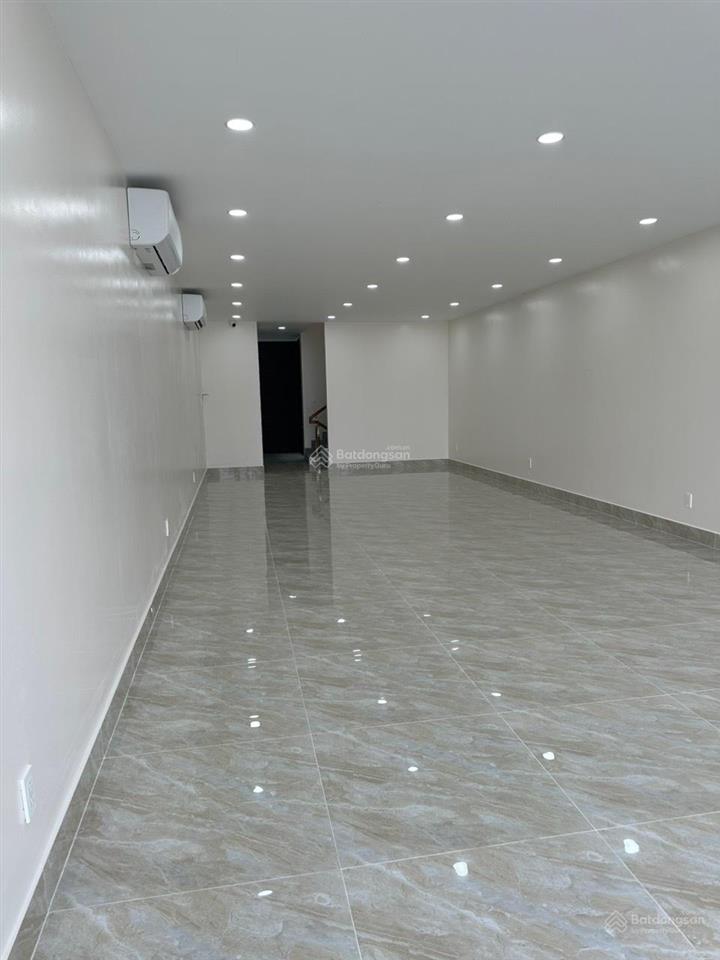 Cho thuê vp 5x20m, 1 hầm 3 lầu dtsd 350m2 an khánh  0931 254 ***