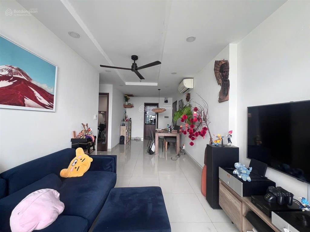Chính chủ gửi căn góc 68m2 full nội thất view thoáng giá 3,2 tỷ sổ sẵn, ở ngay 0931 254 ***