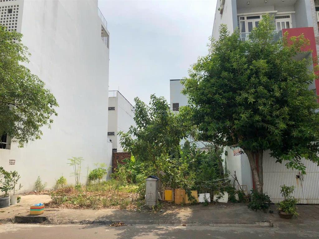 Cần bán nền đường số 1 kdc sông giồng 4x20m giá 15,6 tỷ  0931 254 ***