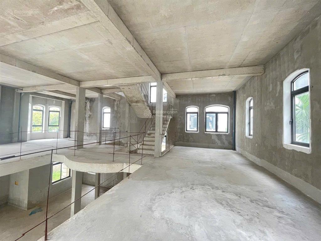 Cho thuê biệt thự song lập và đơn lập (thô)  diện tích 160m2  300m2