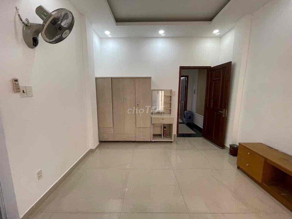 CHÍNH CHỦ BÁN NHÀ HẺM HỒNG BÀNG, Q.11