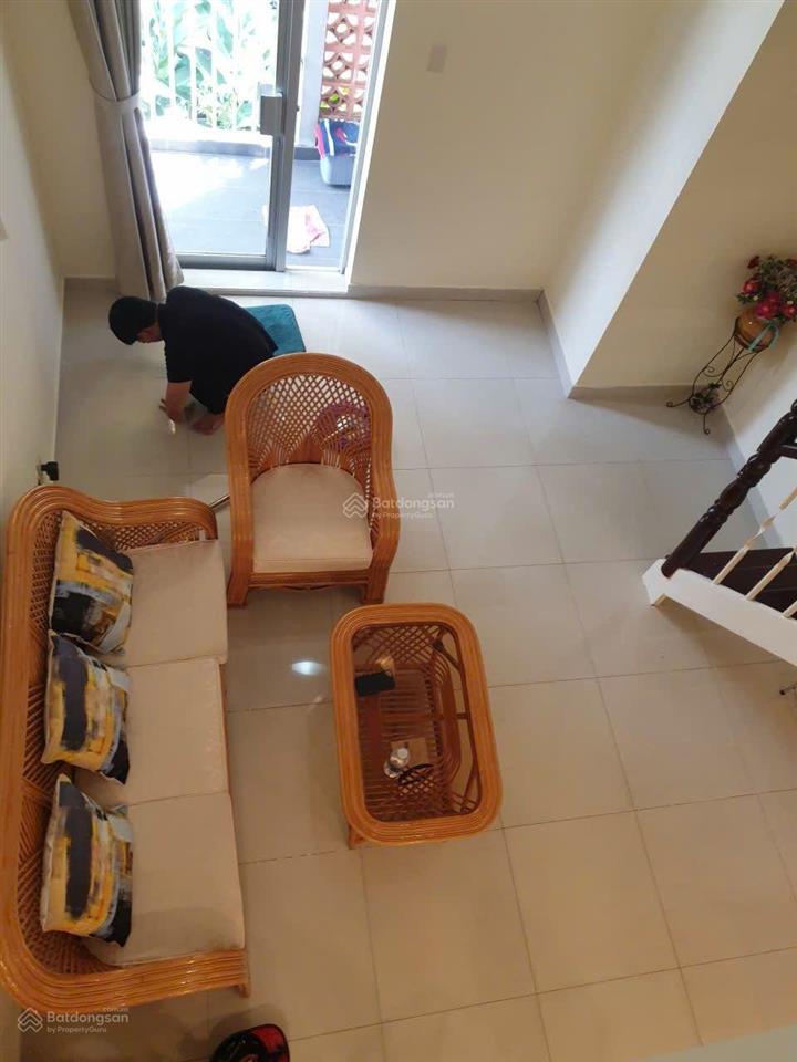 Cho thuê căn hộ hưng vượng 1, giá 7 triệu/tháng 68 m2 2 pn, 1wc