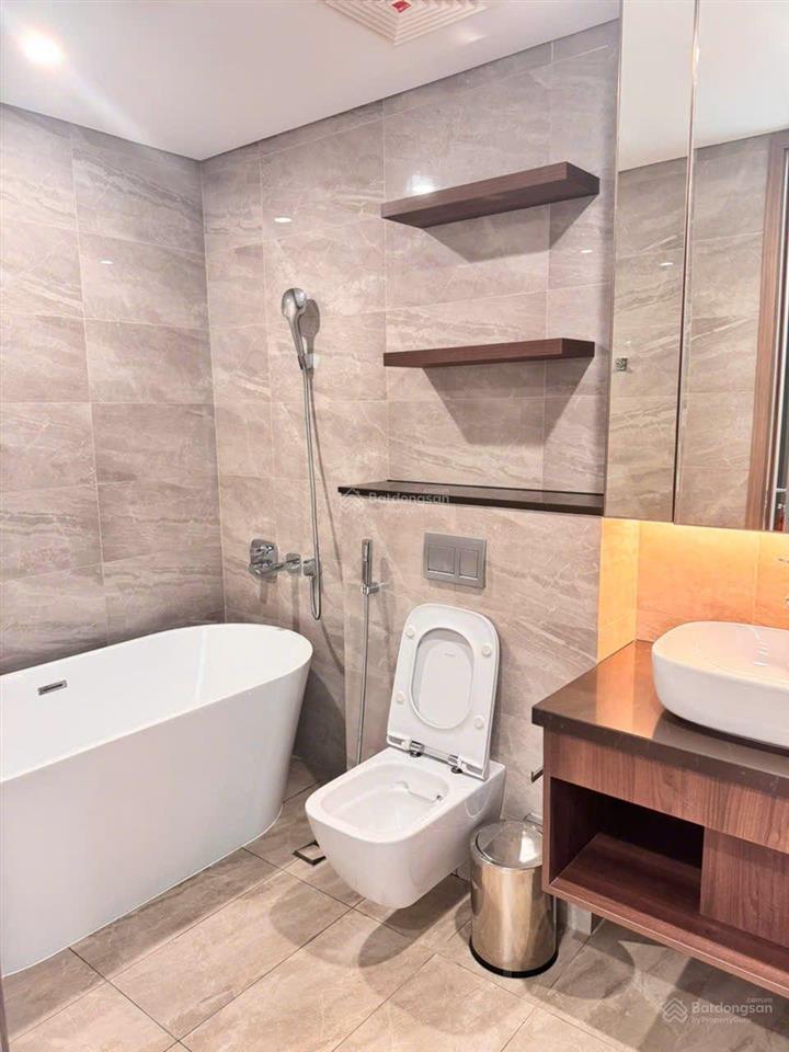 Chuyên cho thuê  thảo điền green 2pn  84m2  giá 40 triệu/ tháng . call 0902 365 *** ms hà