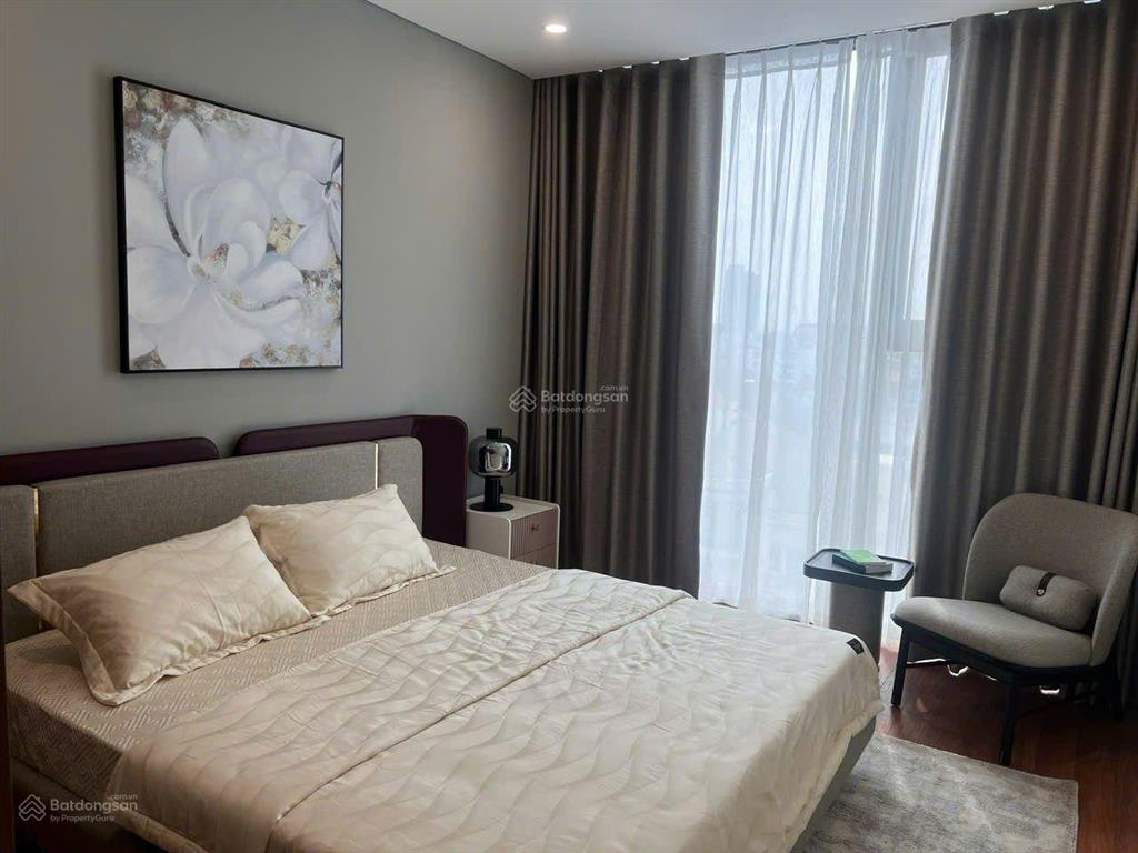Cần cho thuê gấp  2 phòng ngủ  40 triệu  thảo điền green  call 0902 365 *** ms hà