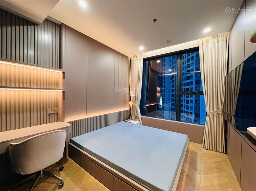 Bán gấp  căn hộ lumiere  3 phòng ngủ  90m2  full nội thất  lầu cao  view sông