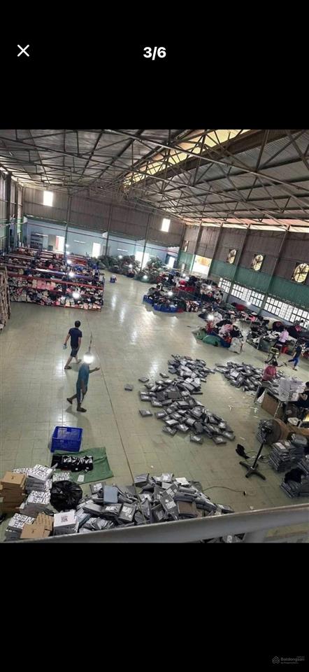 Cho thuê kho xưởng q12. hocmon đa dạng diện tích . dọc quốc lộ 1a với nhiều vị trí phù hợp .